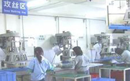 （多头）攻丝加工设备